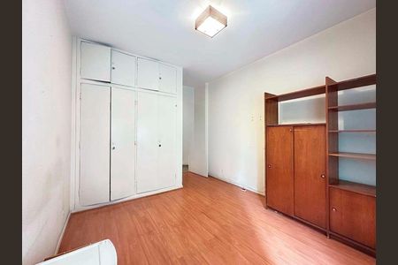 Apartamento à venda com 180m², 3 quartos e 1 vaga