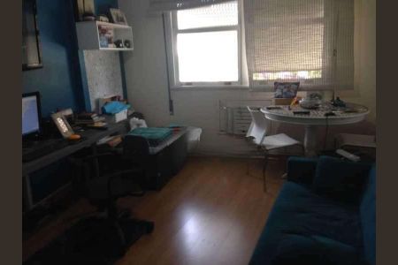 Apartamento à venda com 146m², 2 quartos e 1 vaga
