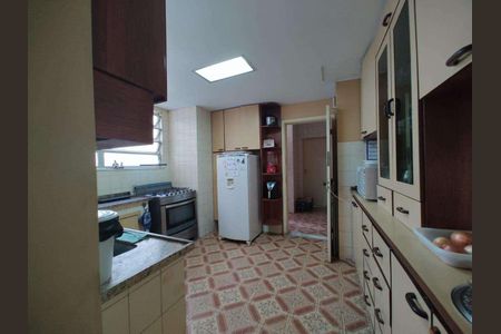 Apartamento à venda com 286m², 3 quartos e sem vaga