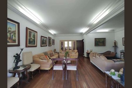 Apartamento à venda com 286m², 3 quartos e sem vaga