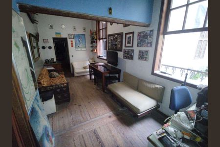 Casa à venda com 650m², 6 quartos e 4 vagas