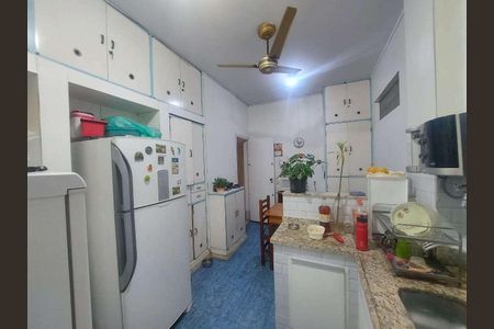 Apartamento à venda com 185m², 3 quartos e sem vaga