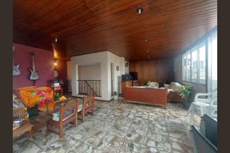 Apartamento à venda com 185m², 3 quartos e sem vaga