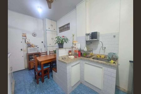 Apartamento à venda com 185m², 3 quartos e sem vaga