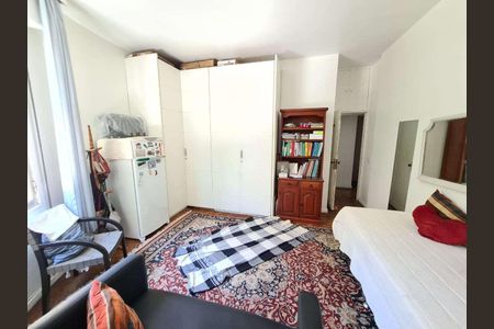 Apartamento à venda com 184m², 4 quartos e 1 vaga
