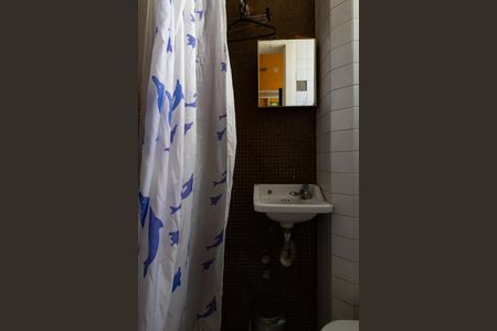 Apartamento à venda com 200m², 3 quartos e sem vaga Apartamento à venda com 200m², 3 quartos e sem vagaBanheiro de serviço