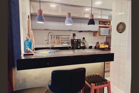 Apartamento à venda com 97m², 2 quartos e 1 vaga