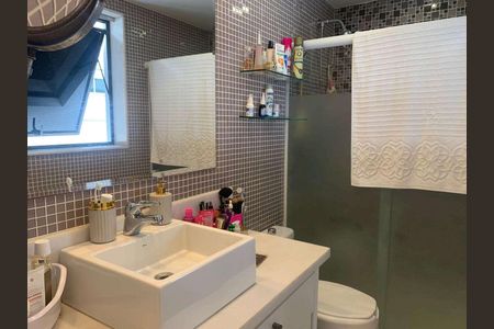 Apartamento à venda com 121m², 2 quartos e 2 vagas