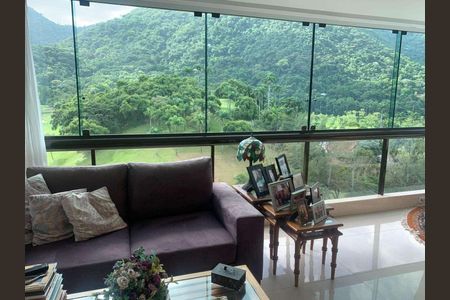 Apartamento à venda com 121m², 2 quartos e 2 vagas