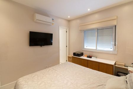 Apartamento à venda com 87m², 3 quartos e 2 vagas Apartamento à venda com 87m², 3 quartos e 2 vagasSuíte