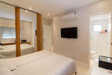 Apartamento à venda com 87m², 3 quartos e 2 vagas Apartamento à venda com 87m², 3 quartos e 2 vagasSuíte