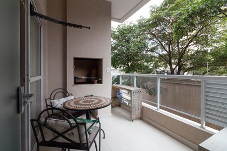 Apartamento à venda com 87m², 3 quartos e 2 vagas Apartamento à venda com 87m², 3 quartos e 2 vagasVaranda gourmet