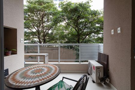 Apartamento à venda com 87m², 3 quartos e 2 vagas Apartamento à venda com 87m², 3 quartos e 2 vagasVaranda gourmet