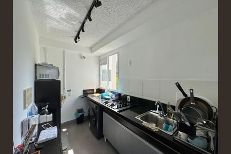 Apartamento à venda com 43m², 2 quartos e 1 vaga Apartamento à venda com 43m², 2 quartos e 1 vagaCozinha e Área de Serviço