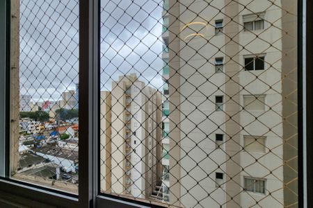 Apartamento à venda com 130m², 3 quartos e 2 vagas Apartamento à venda com 130m², 3 quartos e 2 vagasVista da Suíte 3