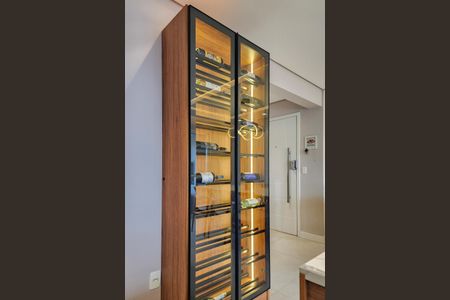 Apartamento à venda com 130m², 3 quartos e 2 vagas Apartamento à venda com 130m², 3 quartos e 2 vagasSala