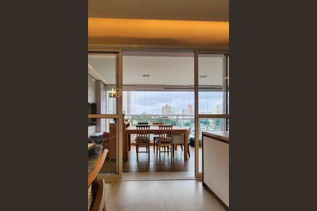 Apartamento à venda com 130m², 3 quartos e 2 vagas Apartamento à venda com 130m², 3 quartos e 2 vagasVaranda Gourmet