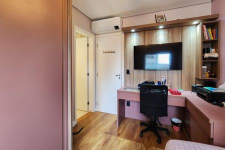 Apartamento à venda com 130m², 3 quartos e 2 vagas Apartamento à venda com 130m², 3 quartos e 2 vagasSuíte 2