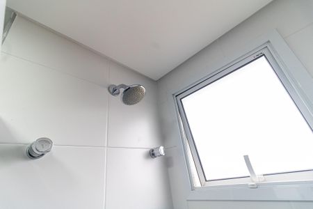 Apartamento à venda com 67m², 2 quartos e 1 vaga Apartamento à venda com 67m², 2 quartos e 1 vagaBanheiro Social