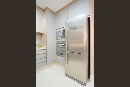 Casa à venda com 171m², 3 quartos e 2 vagasCozinha