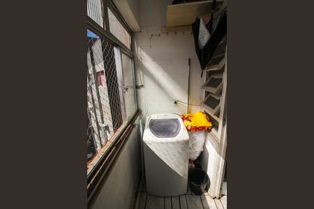 Apartamento à venda com 70m², 2 quartos e sem vaga Apartamento à venda com 70m², 2 quartos e sem vagaÁrea de Serviço