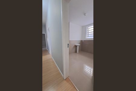 Casa à venda com 4 quartos, 600m² em Petrópolis, Porto Alegre