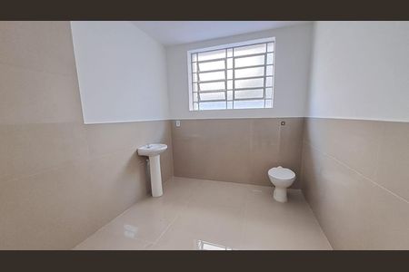 Casa à venda com 4 quartos, 600m² em Petrópolis, Porto Alegre
