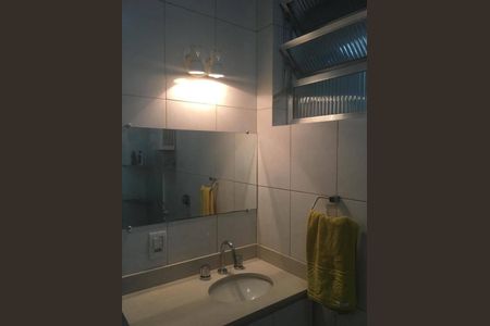 Apartamento à venda com 72m², 2 quartos e sem vaga