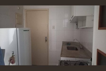 Apartamento à venda com 72m², 2 quartos e sem vaga
