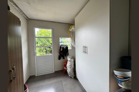 Casa à venda com 150m², 4 quartos e 1 vaga Casa à venda com 150m², 4 quartos e 1 vagaÁrea de Serviço