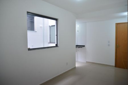 Apartamento para alugar com 42m², 2 quartos e 1 vagaSala