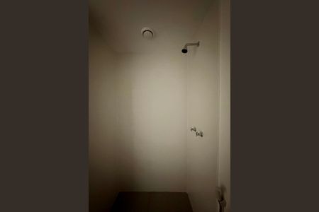 Studio à venda com 31m², 1 quarto e sem vaga Studio à venda com 31m², 1 quarto e sem vagaBanheiro