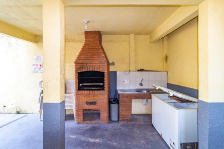 Apartamento para alugar com 52m², 2 quartos e 1 vaga Apartamento para alugar com 52m², 2 quartos e 1 vagaÁrea comum - Churrasqueira