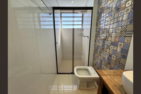Apartamento para alugar com 59m², 1 quarto e sem vaga Apartamento para alugar com 59m², 1 quarto e sem vagaBanheiro