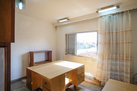 Casa à venda com 280m², 5 quartos e 3 vagasQuarto 4