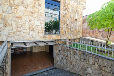 Casa à venda com 280m², 5 quartos e 3 vagasGaragem