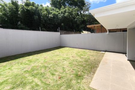 Casa de condomínio à venda com 190m², 3 quartos e 4 vagas Casa de condomínio à venda com 190m², 3 quartos e 4 vagasÁrea comum