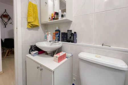 Apartamento à venda com 48m², 2 quartos e 1 vagaBanheiro Social