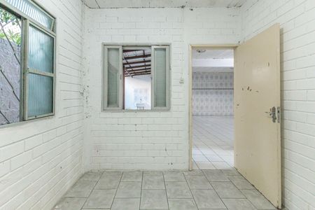 Casa à venda com 130m², 3 quartos e 5 vagas Casa à venda com 130m², 3 quartos e 5 vagasQuarto 1