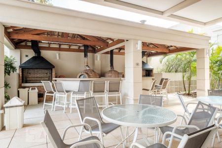 Apartamento à venda com 160m², 3 quartos e 2 vagas Apartamento à venda com 160m², 3 quartos e 2 vagasChurrasqueira