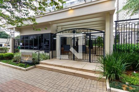 Apartamento à venda com 160m², 3 quartos e 2 vagas Apartamento à venda com 160m², 3 quartos e 2 vagasFachada