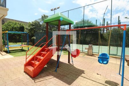 Apartamento à venda com 160m², 3 quartos e 2 vagas Apartamento à venda com 160m², 3 quartos e 2 vagasPlayground