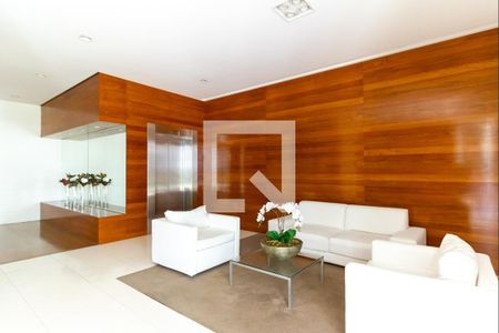 Apartamento à venda com 160m², 3 quartos e 2 vagas Apartamento à venda com 160m², 3 quartos e 2 vagasHall Social
