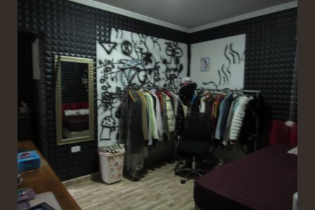 Casa à venda com 242m², 4 quartos e 4 vagasQuarto 3