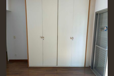 Apartamento à venda com 205m², 4 quartos e 3 vagas