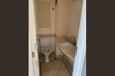 Apartamento à venda com 205m², 4 quartos e 3 vagas