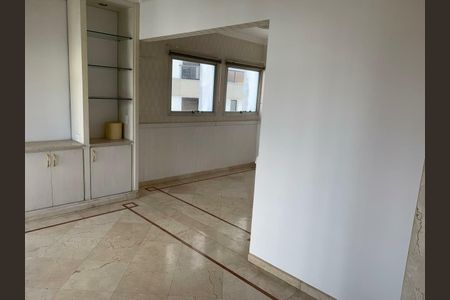 Apartamento à venda com 205m², 4 quartos e 3 vagas