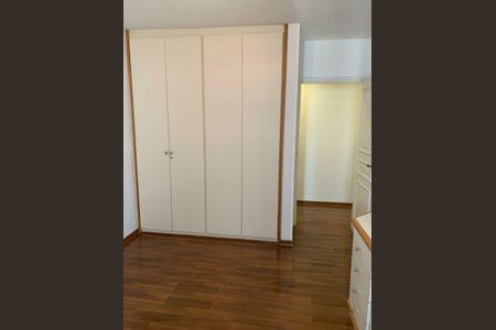 Apartamento à venda com 205m², 4 quartos e 3 vagas