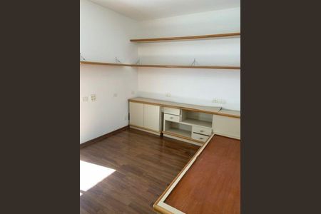 Apartamento à venda com 205m², 4 quartos e 3 vagas