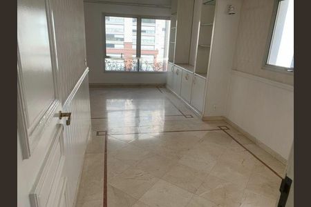 Apartamento à venda com 205m², 4 quartos e 3 vagas